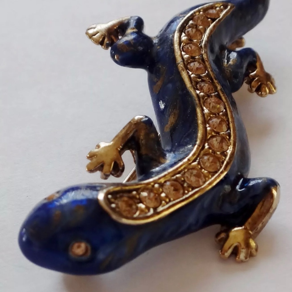 Blue Salamander Lizard Brooch / Pin